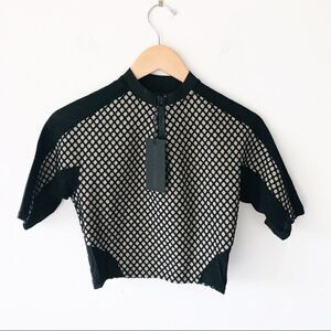 *nwt* kendall & kylie • mesh crop top